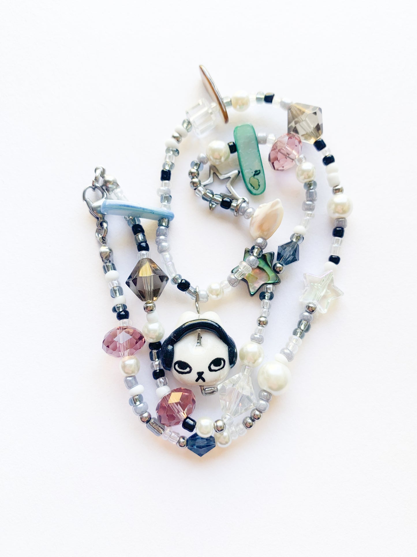 Headphones Bun Necklace